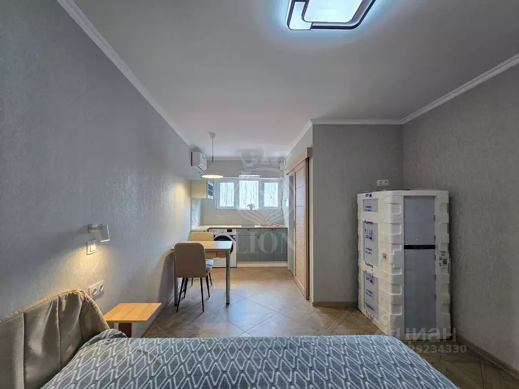 Гараж в Крым, Алушта ул. Октябрьская, 35 (24 м) - Фото 2
