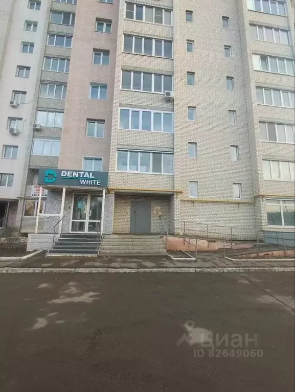 2-к кв. Саратовская область, Балаково ул. Титова, 42 (66.0 м) - Фото 0