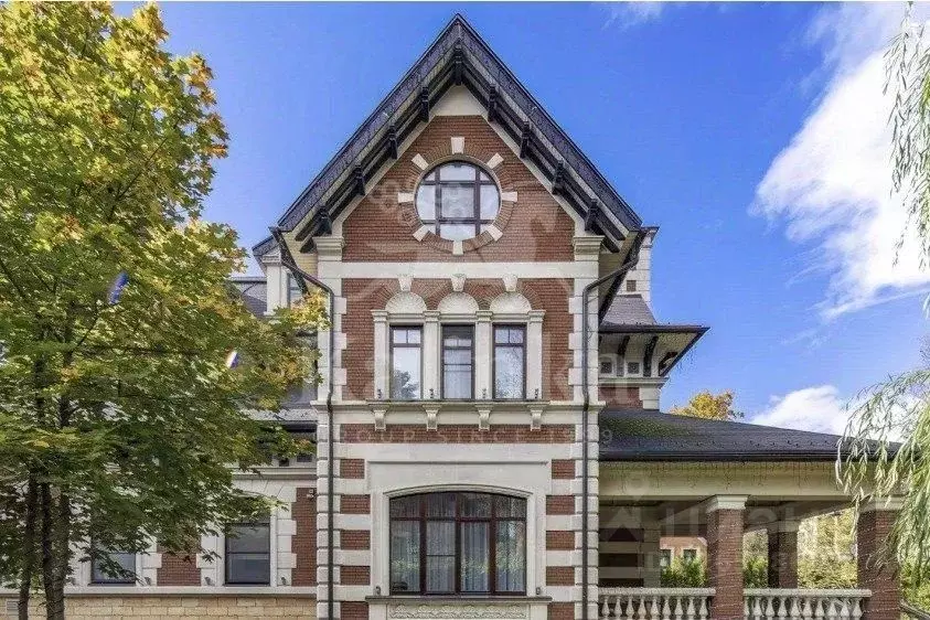 Дом в Московская область, Одинцовский городской округ, с. Жаворонки, ... - Фото 1