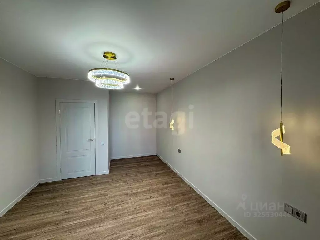 2-к кв. Тюменская область, Тюмень ул. Тимофея Кармацкого, 7 (84.5 м) - Фото 1