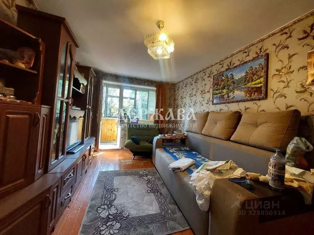 2-к кв. Белгородская область, Старый Оскол Интернациональный мкр,  ... - Фото 1