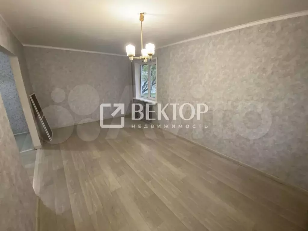 1-к. квартира, 31 м, 1/5 эт. - Фото 1