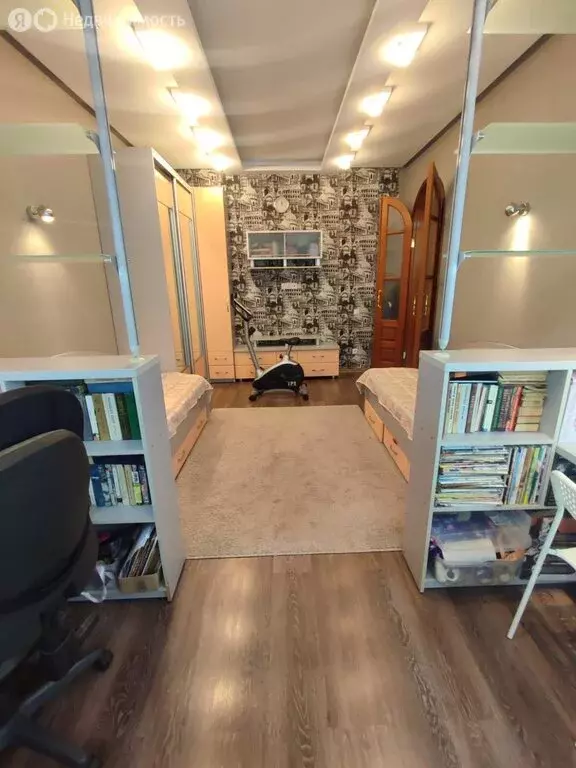 3-комнатная квартира: Барнаул, улица 40 лет Октября, 29 (73.3 м) - Фото 0