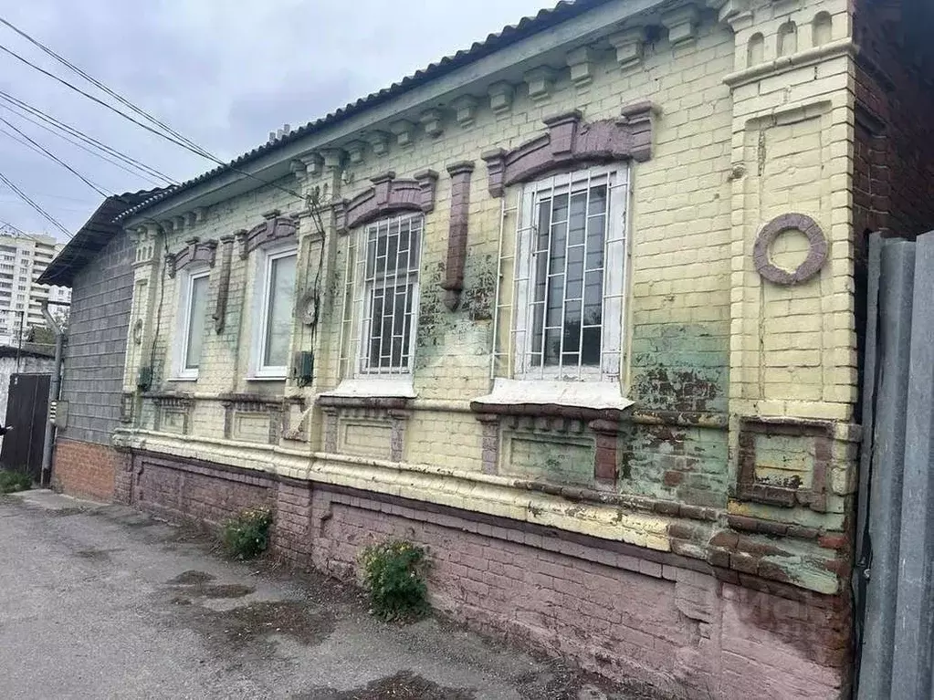 Дом в Белгородская область, Белгород ул. Калинина, 33 (34 м) - Фото 1
