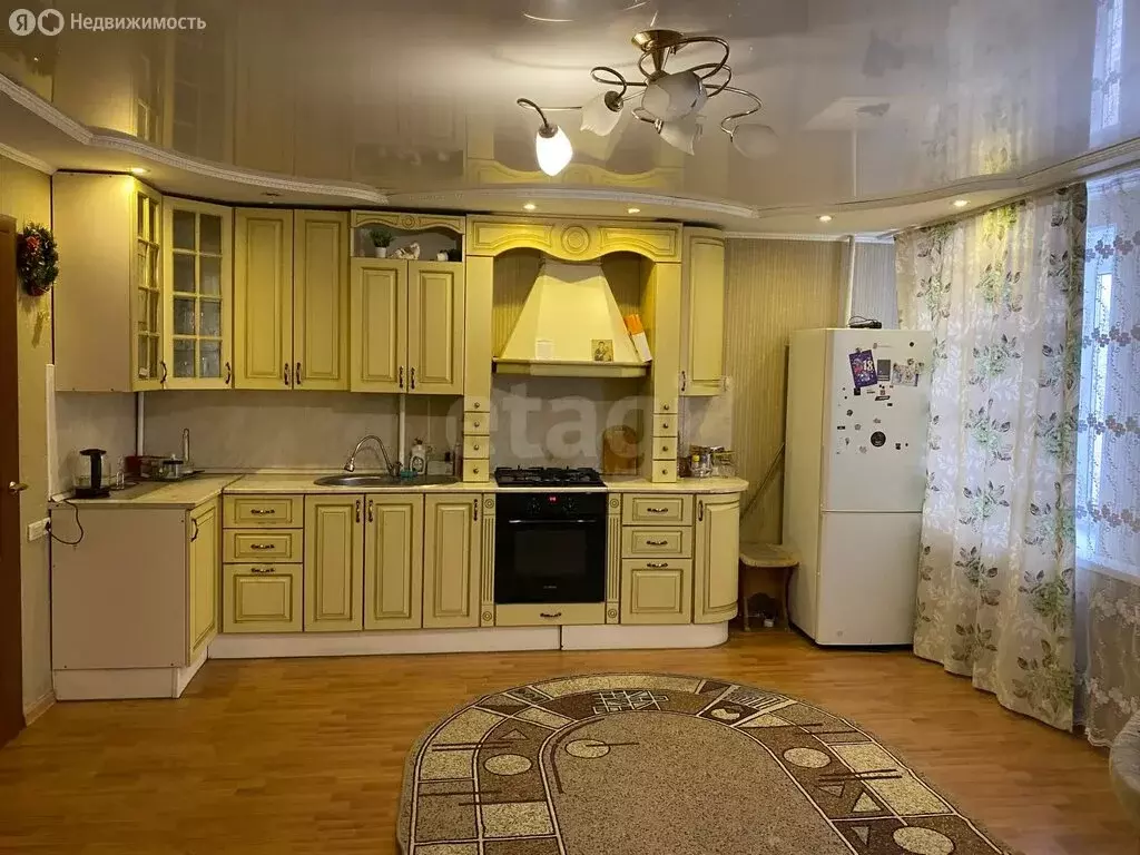 4-комнатная квартира: Бакал, Октябрьская улица, 8 (93.8 м) - Фото 1