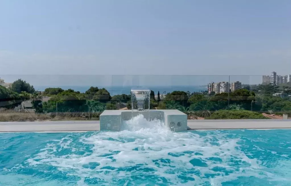 Дом в Краснодарский край, Сочи Благодатная ул. (350 м) - Фото 0