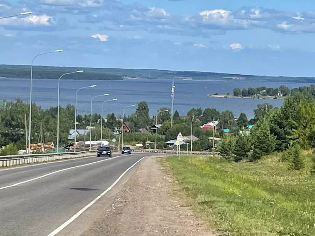 Участок в Пермский край, Ильинский муниципальный округ, д. Тупица ... - Фото 1