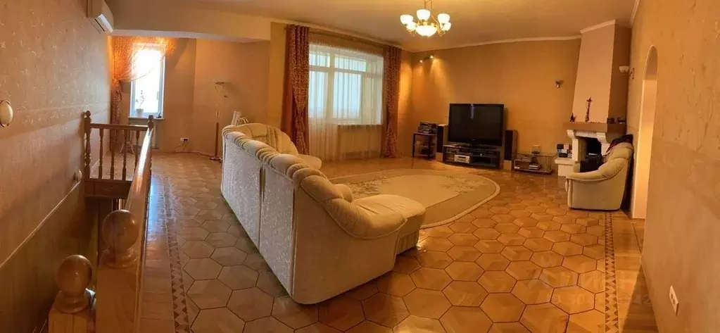 Таунхаус в Самарская область, Самара Солнечная ул., 81/1 (420 м) - Фото 1