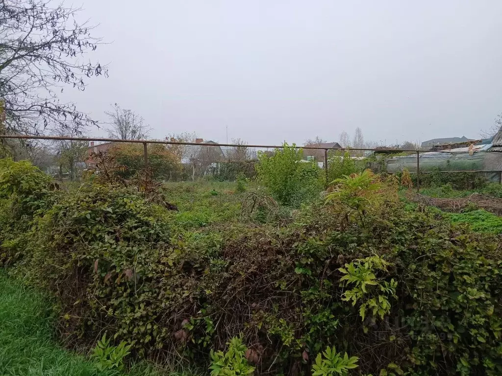 Участок в Краснодарский край, Абинский район, Ахтырское городское ... - Фото 1