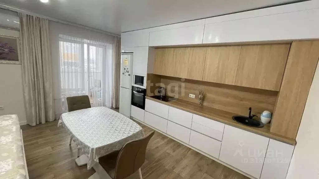2-к кв. Башкортостан, Стерлитамак ул. Строителей, 75 (57.4 м) - Фото 0
