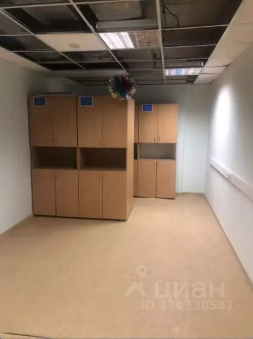Помещение свободного назначения в Саха (Якутия), Нерюнгри ул. ... - Фото 2