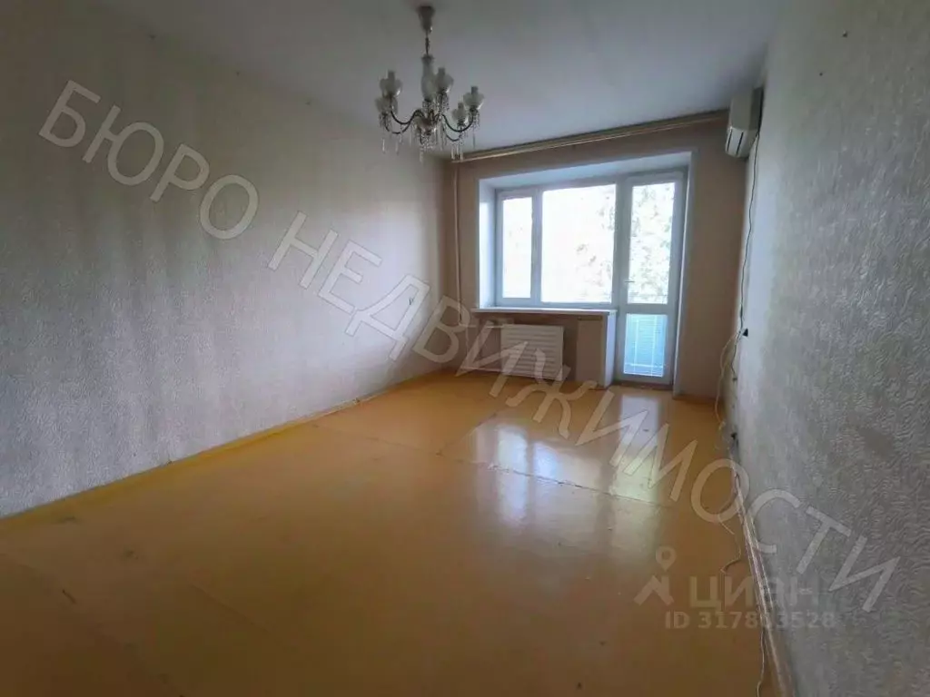 1-к кв. Саратовская область, Балашов ул. Орджоникидзе, 1 (30.5 м) - Фото 0