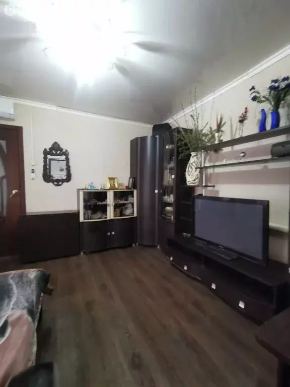 3-комнатная квартира: Астрахань, улица Белинского, 33 (47.5 м) - Фото 0