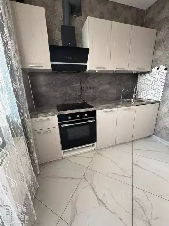 2-к кв. Адыгея, Тахтамукайский район, Старобжегокайское с/пос, Новая ... - Фото 2