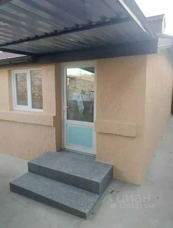 Дом в Крым, Феодосия муниципальный округ, с. Ближнее ул. Феодосийская, ... - Фото 1