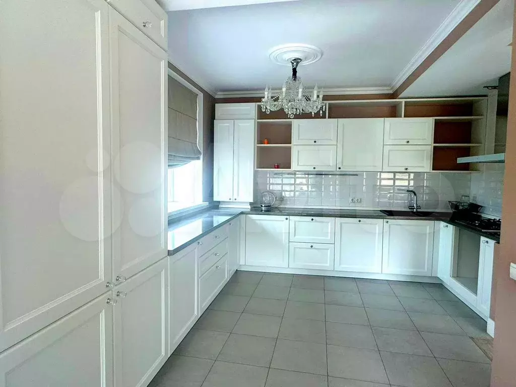 3-к. квартира, 127 м, 5/10 эт. - Фото 0