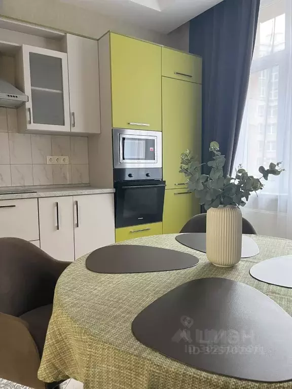 2-к кв. Санкт-Петербург Пионерская ул., 50 (79.5 м) - Фото 0