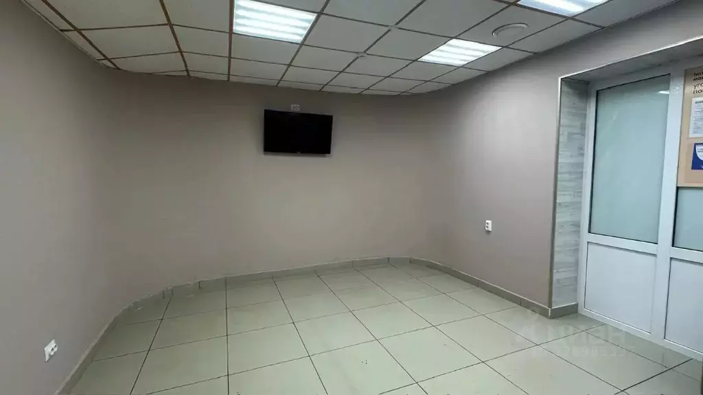 Помещение свободного назначения в Башкортостан, Октябрьский ул. ... - Фото 1