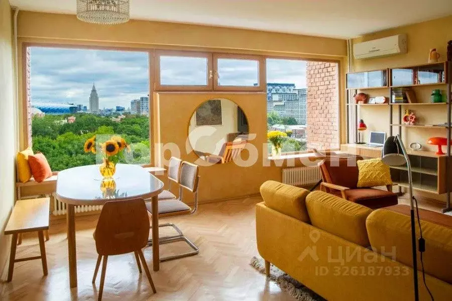 2-к кв. Москва ул. Серегина, 3 (64.0 м) - Фото 1