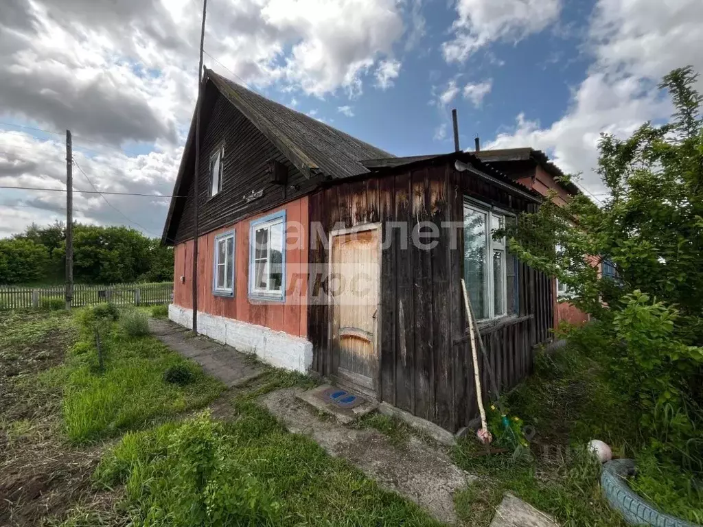 Дом в Алтайский край, Бийский район, с. Светлоозерское ул. Мира, 16 ... - Фото 1