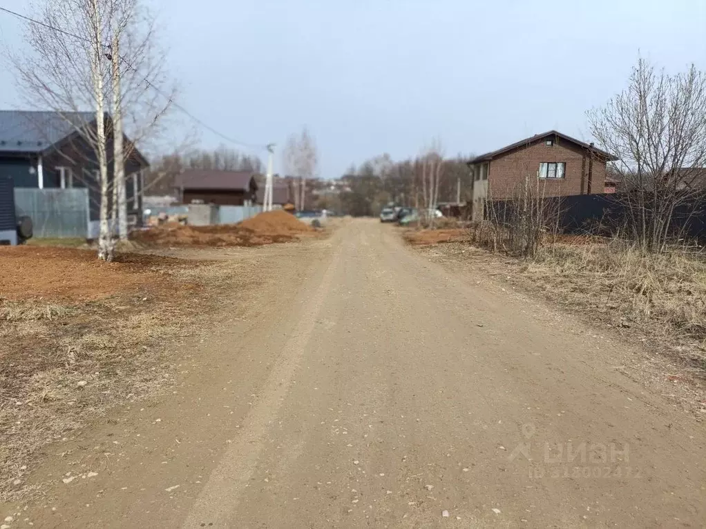 Участок в Чувашия, Чебоксарский муниципальный округ, д. Устакасы ул. ... - Фото 1