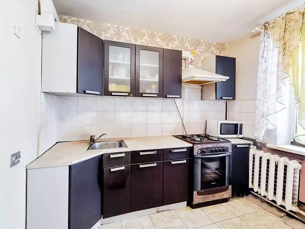 3-к кв. Псковская область, Псков ул. Алтаева, 5 (67.5 м) - Фото 1