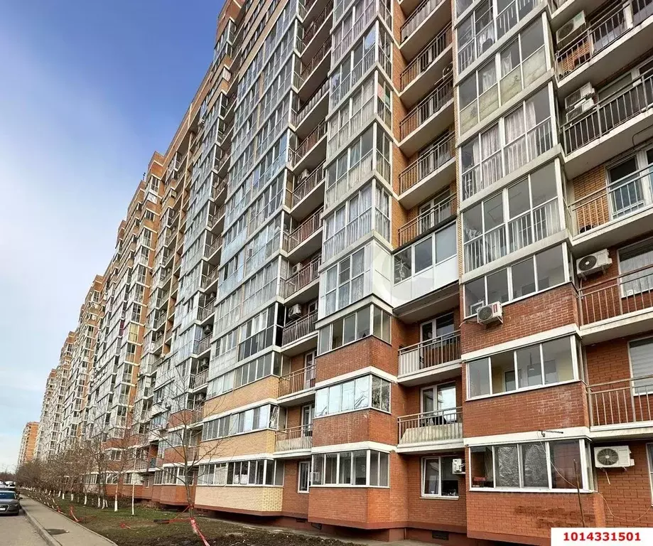 3-к кв. Краснодарский край, Краснодар ул. Имени Дзержинского (90.0 м) - Фото 0