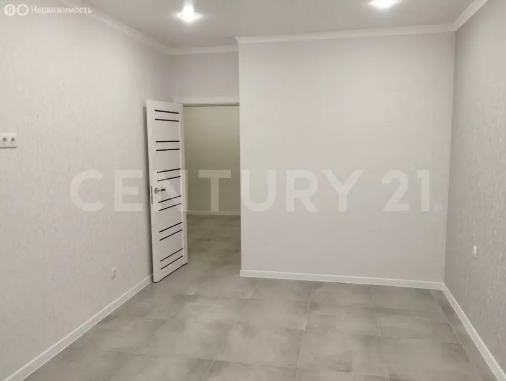 2-комнатная квартира: Краснодар, проезд Репина, 3к1 (70 м) - Фото 1