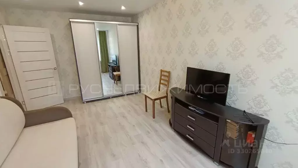 1-к кв. Кировская область, Киров ул. Героя Николая Рожнева, 6 (32.4 м) - Фото 2