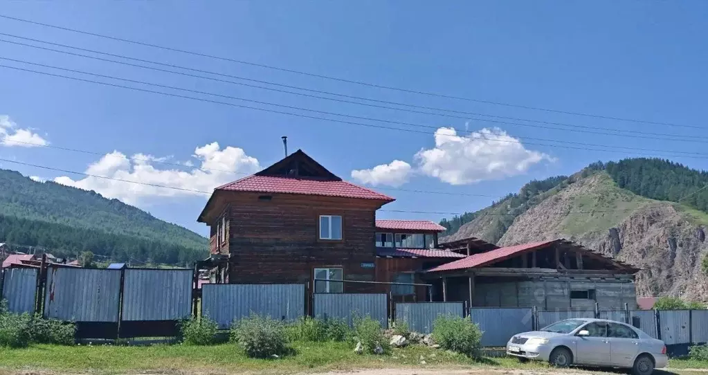 Дом в Алтай, Усть-Канский район, с. Усть-Кан Кирпичная ул., 8 (101 м) - Фото 1