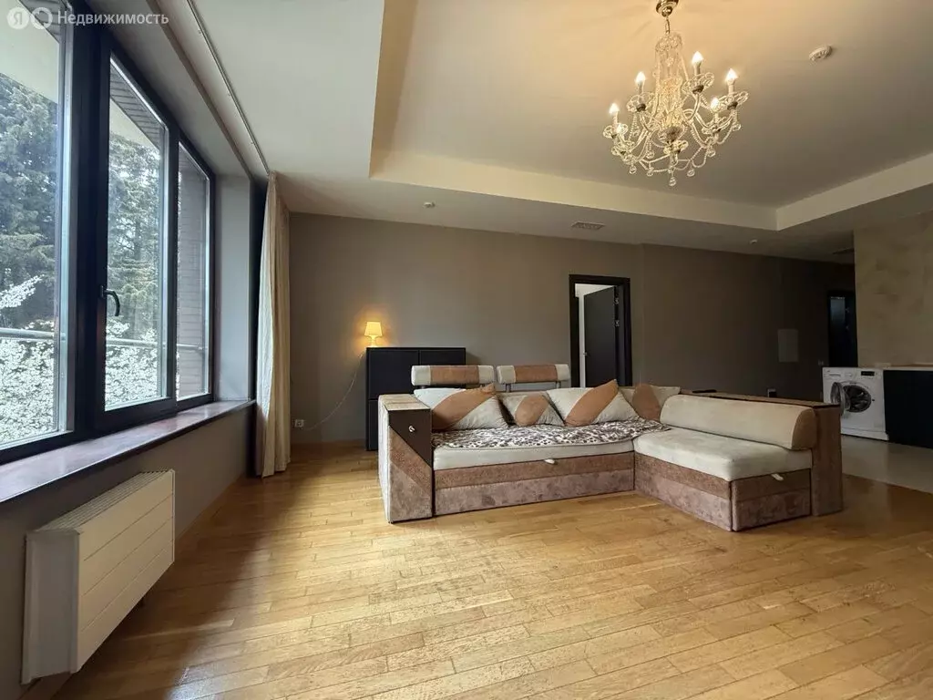 2-комнатная квартира: Ялта, Парковый проезд, 2 (67.8 м) - Фото 2