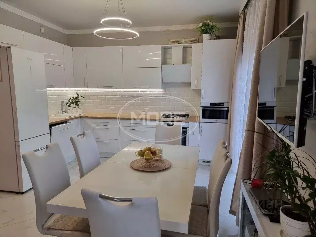 2-к кв. Калининградская область, Калининград ул. Ломоносова, 21А (66.3 ... - Фото 2