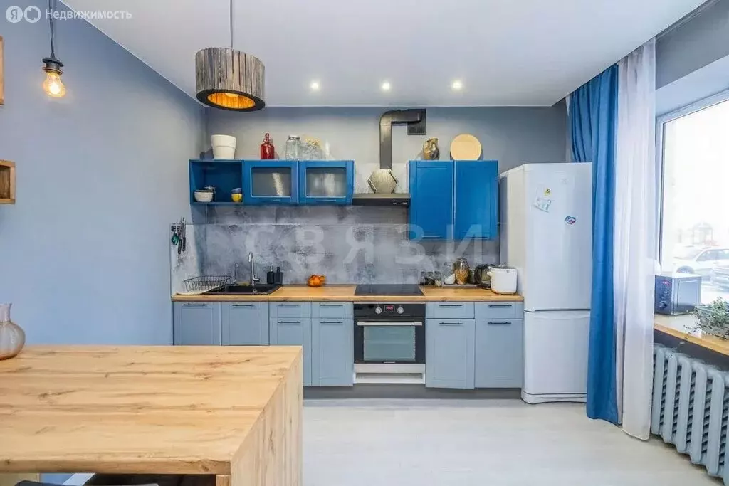 3-комнатная квартира: Тюмень, улица Достоевского, 9 (80.8 м) - Фото 1