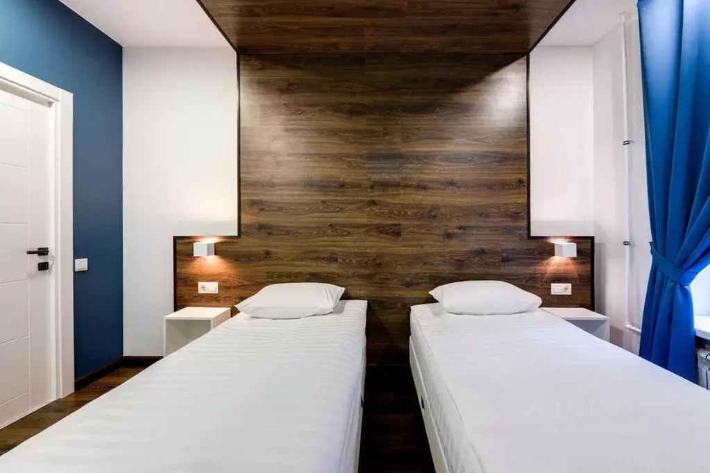 Комната Москва ул. Атарбекова, 4 (14.0 м) - Фото 1