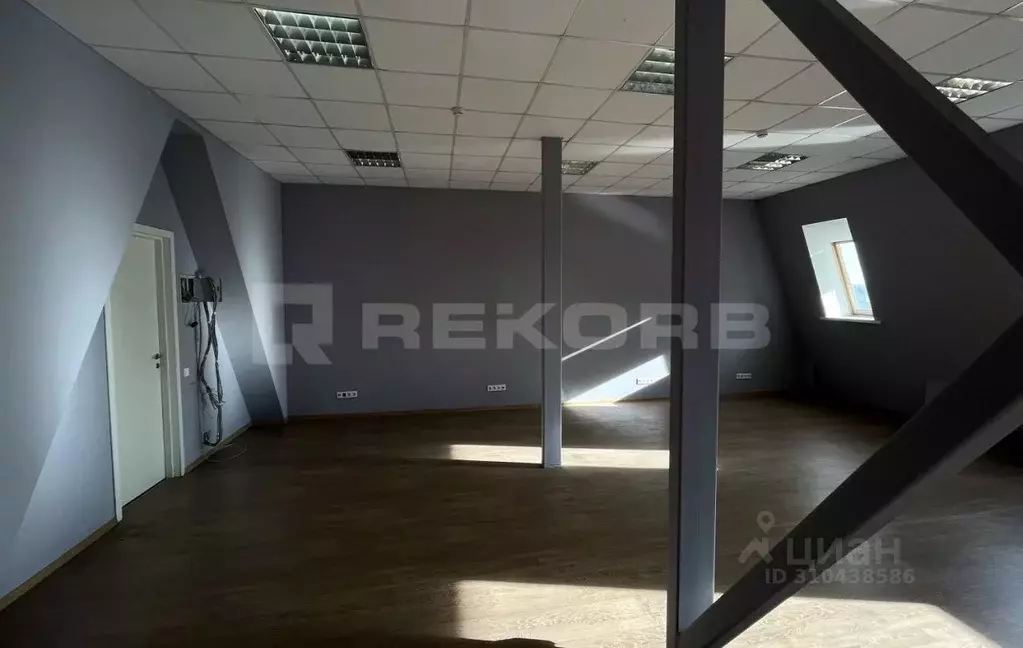 Офис в Санкт-Петербург Цветочная ул., 16 (94 м) - Фото 0