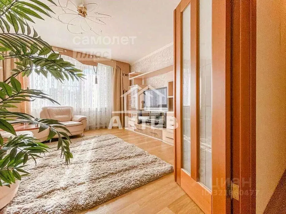 2-к кв. Ростовская область, Ростов-на-Дону пер. Семашко, 69 (70.0 м) - Фото 1