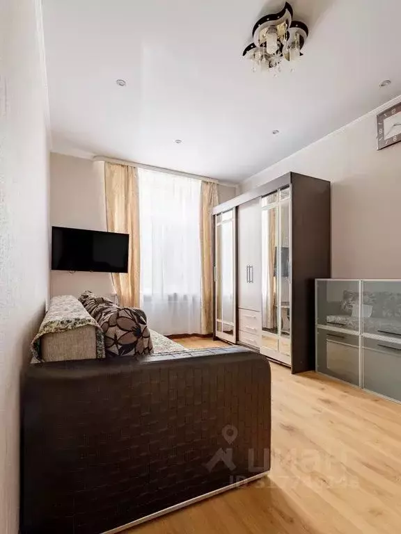 1-к кв. Крым, Феодосия ул. Горького, 42 (30.0 м) - Фото 1