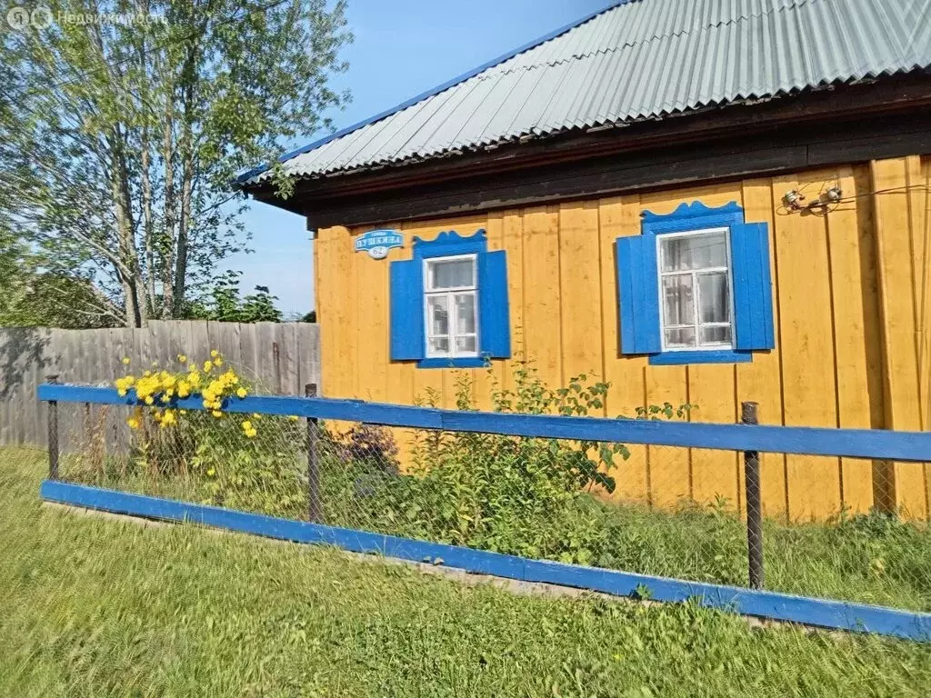 Дом в Пермский край, Чусовской муниципальный округ, посёлок ... - Фото 1