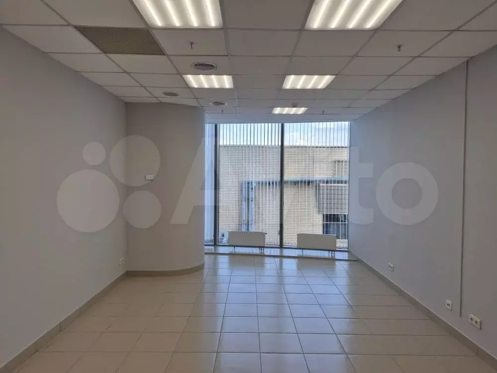 Офис 33.1 м в БЦ  Высоцкий - Фото 1