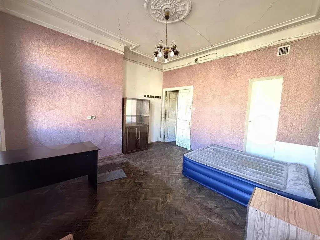 Комната 25 м в 3-к., 4/5 эт. - Фото 1