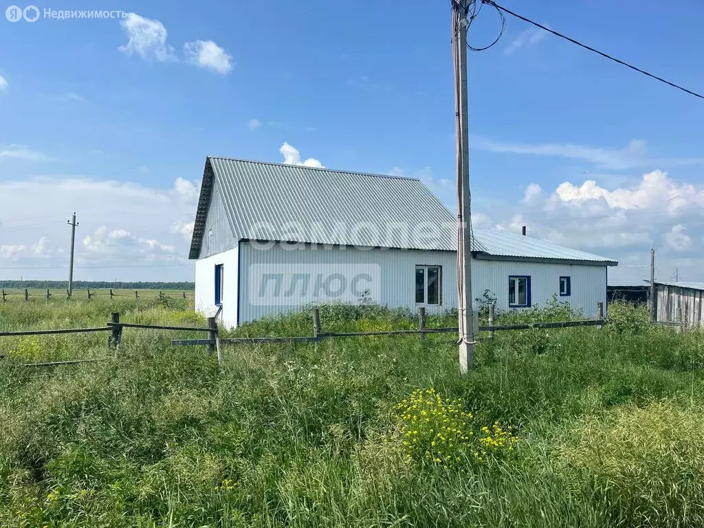 Дом в Тюменская область, Заводоуковский муниципальный округ, село ... - Фото 1