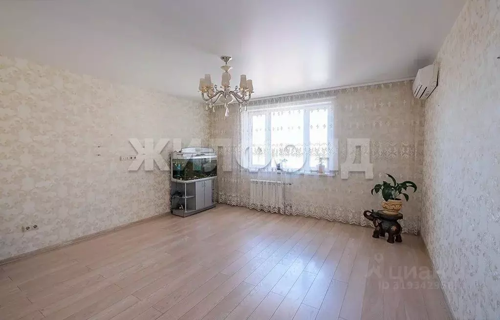 3-к кв. Новосибирская область, Новосибирск ул. Дмитрия Шамшурина, 1 ... - Фото 1