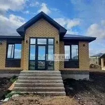 Дом в Башкортостан, Уфимский район, Дмитриевский сельсовет, д. ... - Фото 1