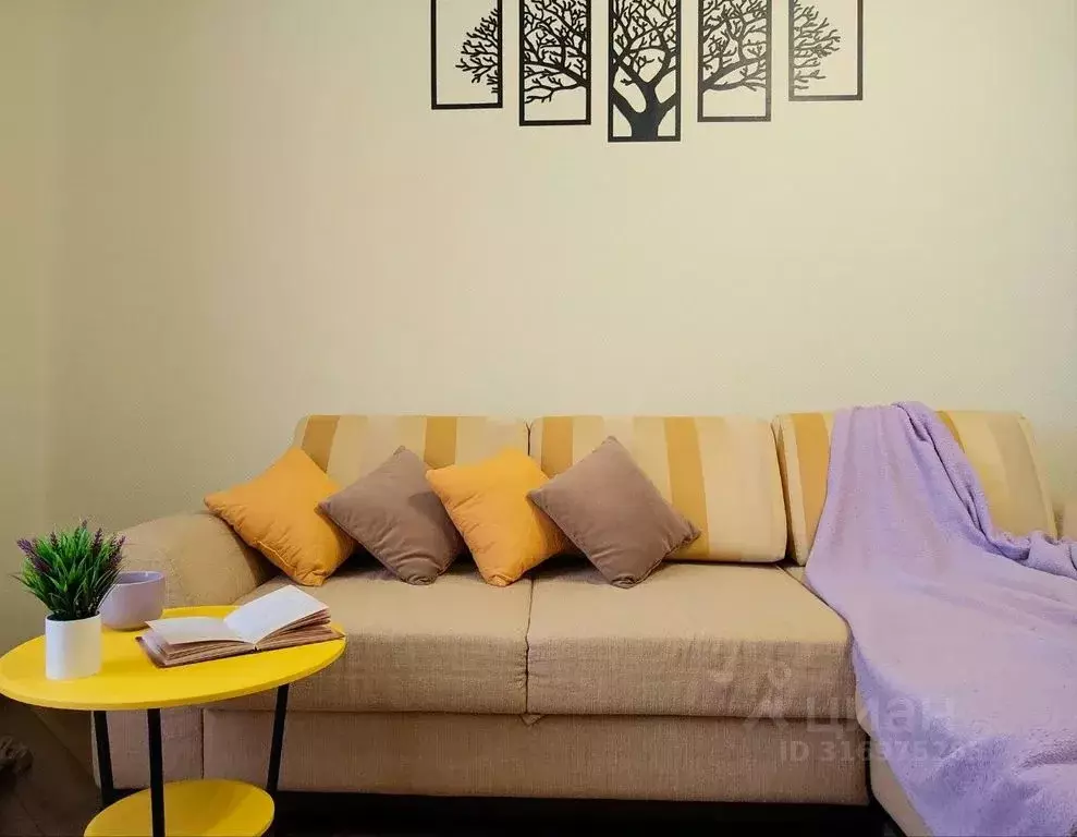 1-к кв. Волгоградская область, Волгоград ул. Пархоменко, 8 (40.0 м) - Фото 1