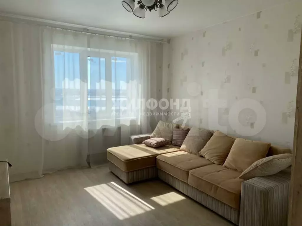 1-к. квартира, 40 м, 8/17 эт. - Фото 1