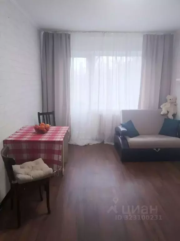 2-к кв. Омская область, Омск ул. 50 лет ВЛКСМ, 2А (43.0 м) - Фото 2