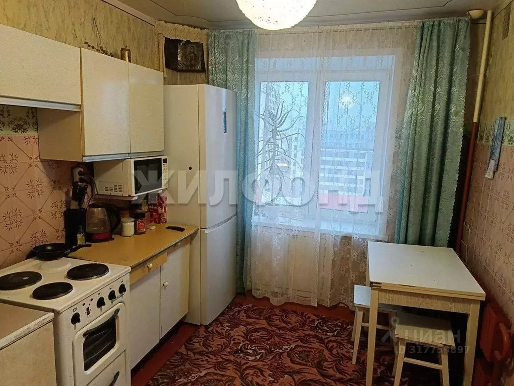 3-к кв. Воронежская область, Воронеж Средне-Московская ул., 1 (66.3 м) - Фото 0