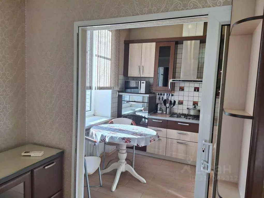 Квартира, 3 комнаты, 66.3 м - Фото 1
