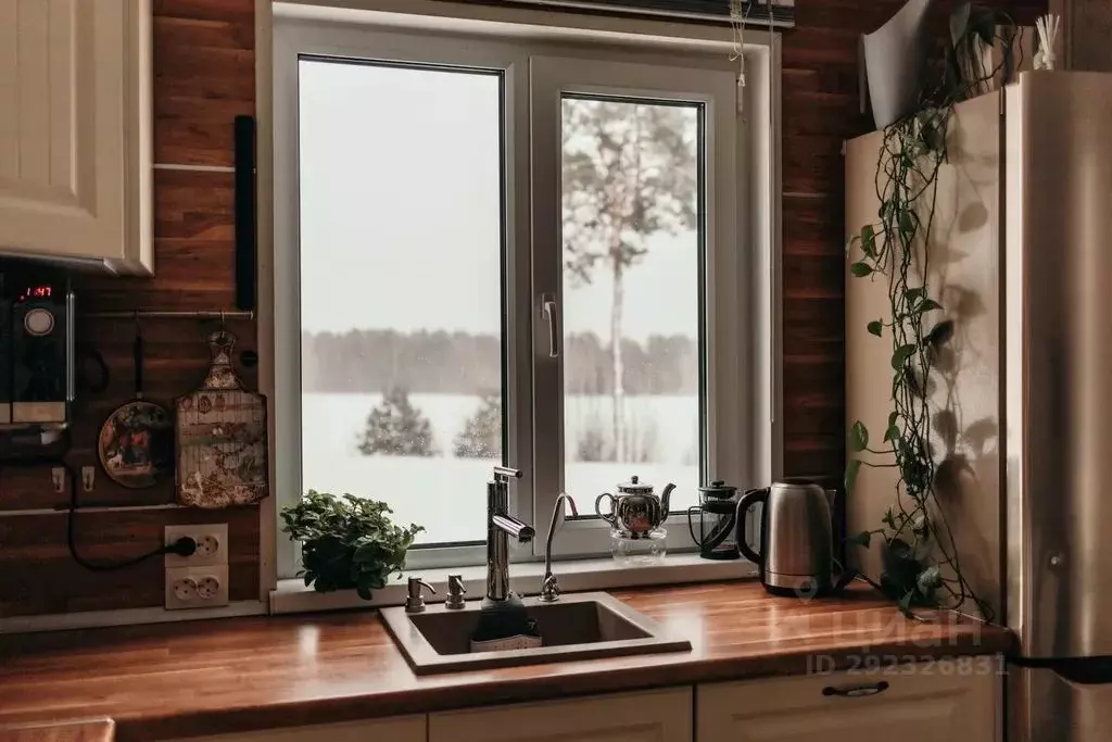 Дом в Псковская область, Островский район, Горайская волость, д. ... - Фото 2