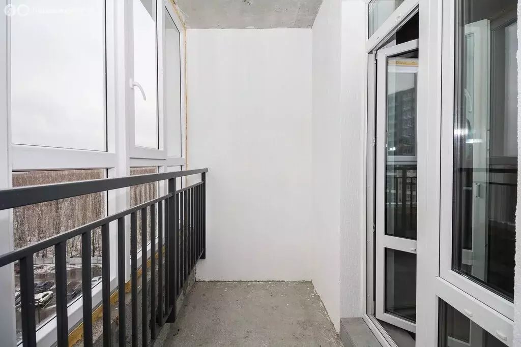 2-комнатная квартира: деревня Дударева, улица Сергея Джанбровского, 11 ... - Фото 1